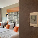 Hotel Xo Park West 4*